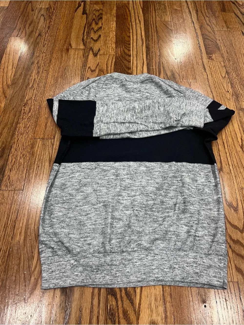 Banana Republic Men's Eco Sweater Crew Neck Grey Black Size Small